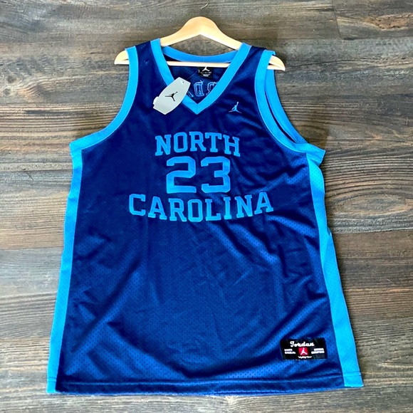 Jordan Other - 🔥 NWT Men’s Vintage 2001 Jordan NC Jersey
